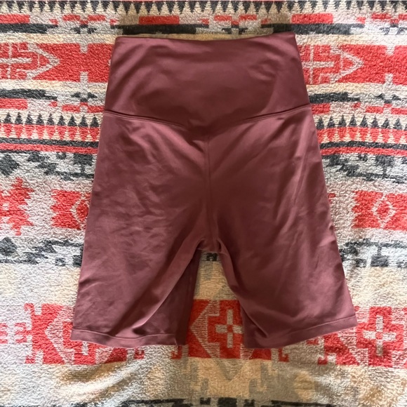 Girlfriend Collective High Rise Bike Shorts - Picture 3 of 5